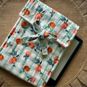 Quilted Peachy Print Kindle Sleeve